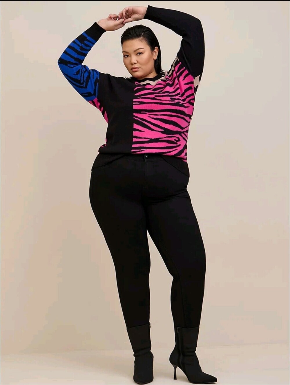 TORRID Plus Size Women Sweater Crewneck Size 0 = Size 12 Or Large Zebra Leopard - Picture 3 of 15